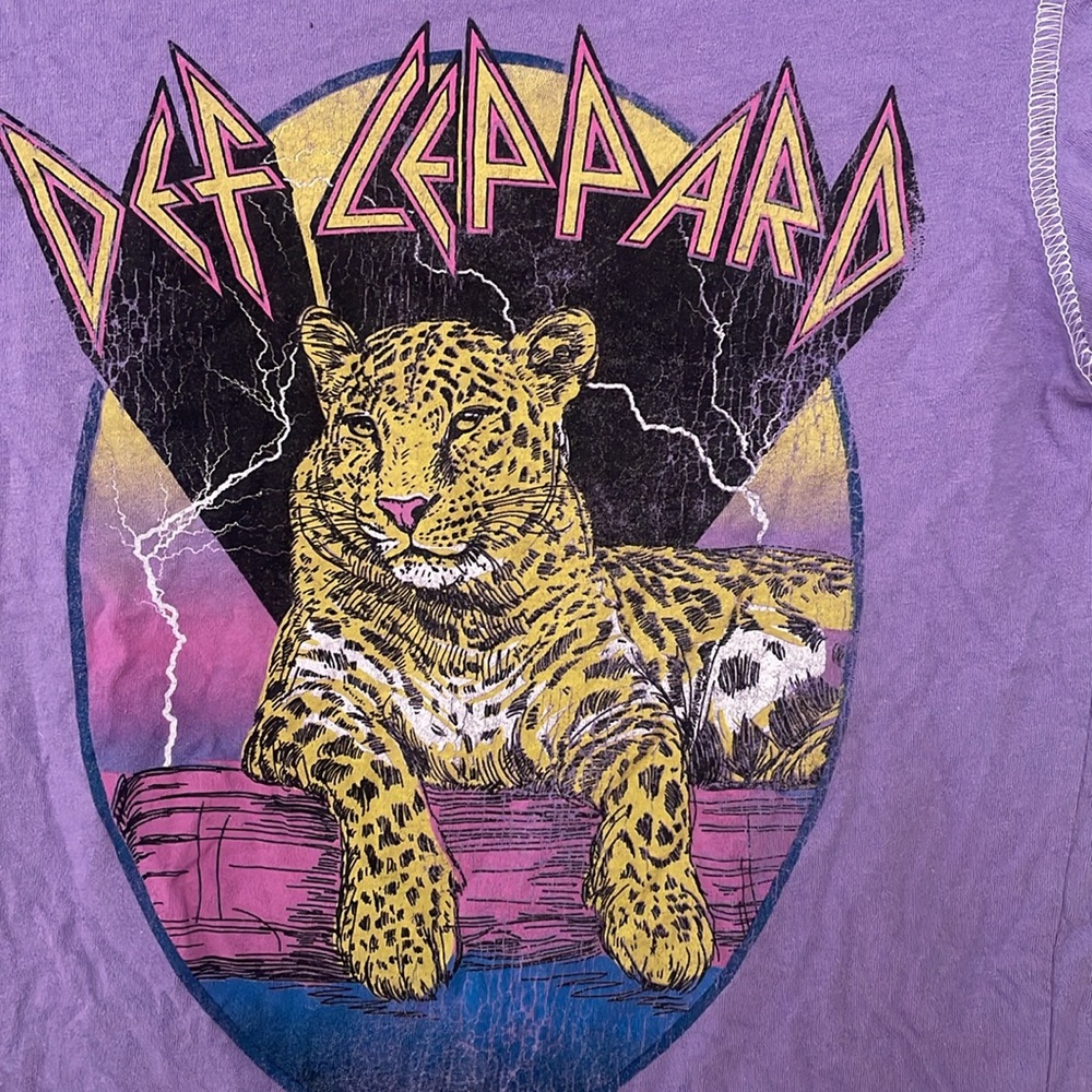 Graphic Tee!!! - Picture 2 of 4